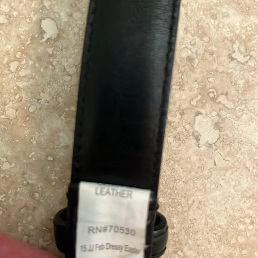 Janie & Jack boys black genuine leather belt - size 4-5